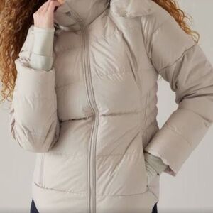 Athleta Downtown Puffer Jacket Size M Abalone Grey NWT